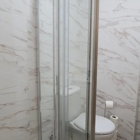 Modern - Ground Floor * Лісабон
